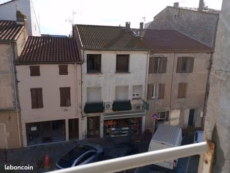 charmant t2 port-la-nouvelle