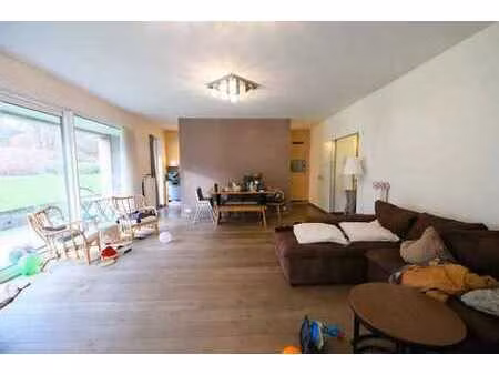 spacieux 2ch avec terrasse + cave & parking