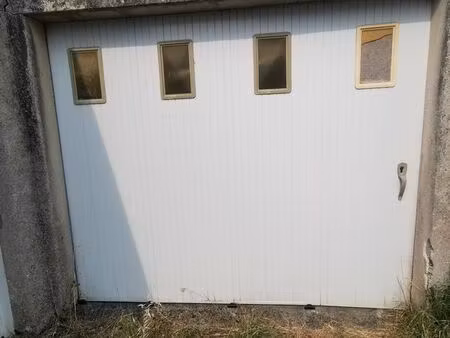 loue garage 107 rue du manio à lorient