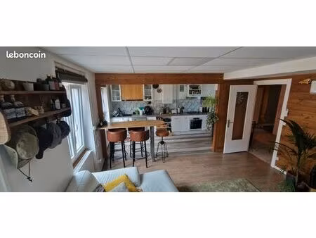 appartement climatisé tt équipé