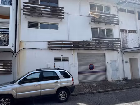 location local commercial 6 pièces