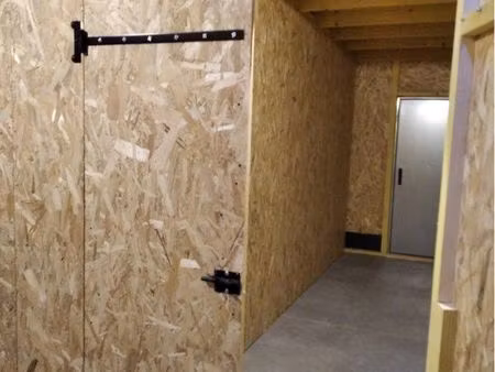 box 12 5m 28m