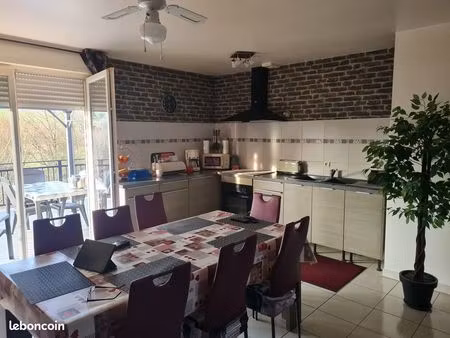 maison récente à louer