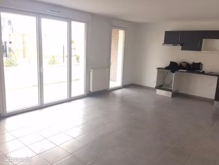 appartement 3 pièces 63 m²