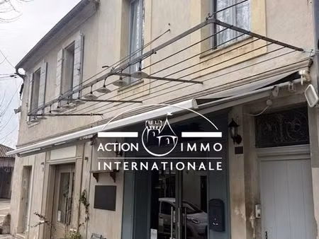 maison 8 pièces 220 m²