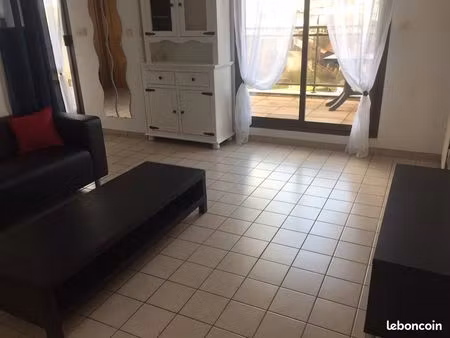 loue appartement t2 38m2 750