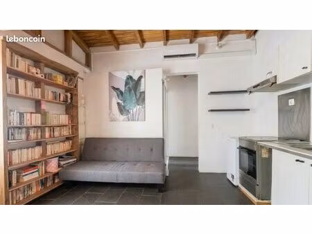 studio duplex proche toutes comodités