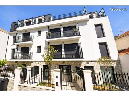 studio 1 pièce 27 m²