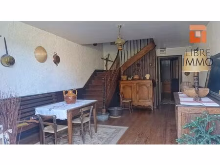 maison de village typique 240m² avec jardin