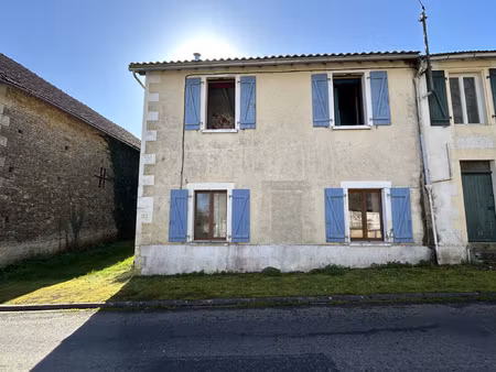 4 bedroom house with possible gite - solar pannels