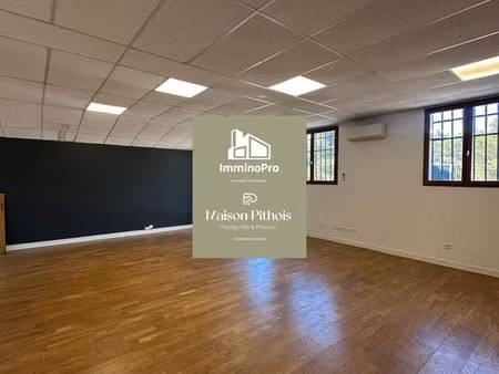 bureaux 90 m² carnoux-en-provence