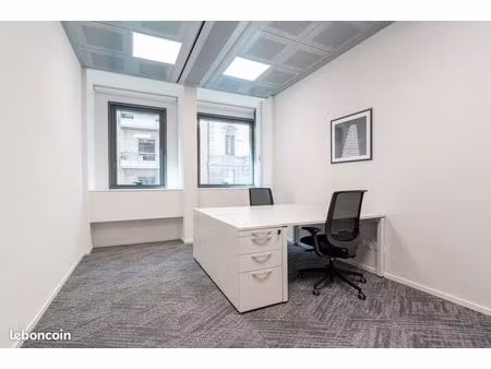 bureau privé à louer pour 2 personnes à aix-en-provence  pôle d'activité eguilles