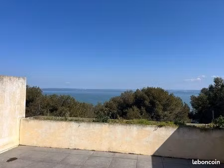 duplex 114 m² – 3 terrasses – vue exceptionnelle étang de berre – figuerolles martigues