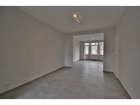 duplex rénové prêt à emménager à evere