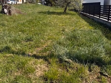 vente terrain 1592 m² saint-pierre-d’albigny (73250)