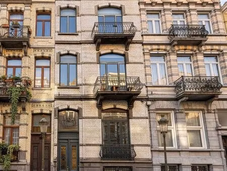 fonds de commerce à vendre à rue henri bergé 47 schaerbeek (vbe02097)