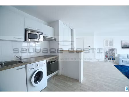 location appartement 3 pièces 59 m² à le petit-quevilly (76140)