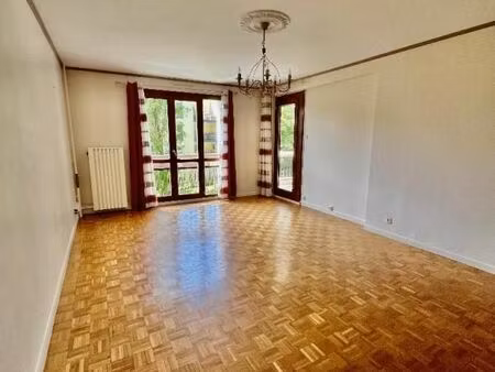 appartement 4 pièces 89 m²