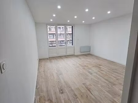 t3 vendu loué 850 euros