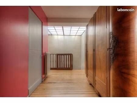 maison de caractère 300 m² avec jardin arboré – idéale projet collectif ou lieu de stages