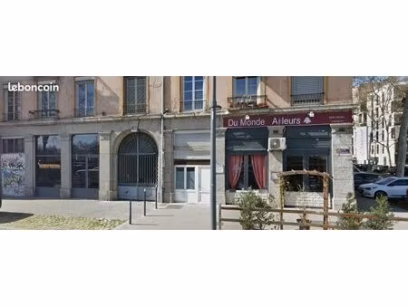 local commercial 72 m² lyon