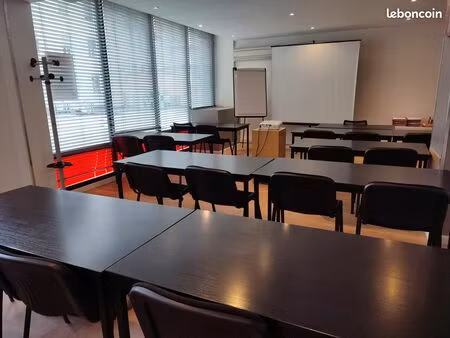 local commercial a louer