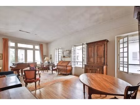 paris 16ème la muette / mozart. 4 pièces 2 chambres.