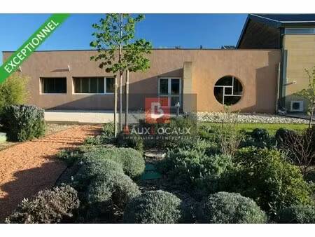 vente entrepôt caumont sur durance 84510 1864m²