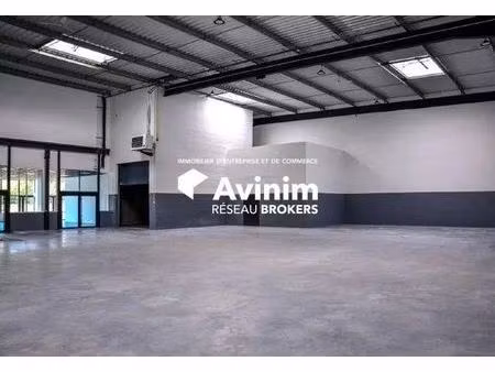 vente entrepôt 405 m²