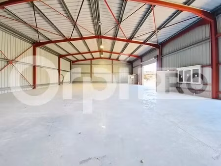 location entrepôt soissons 02200 736m²