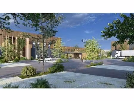 vente local d'activités 4 647 m²