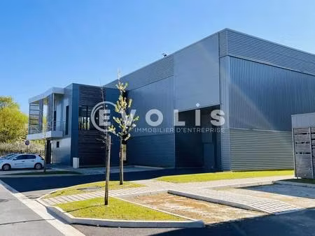 vente local d'activités 781 m² à 7 354 m²