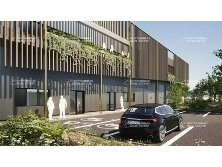 vente local d'activités 860 m² à 945 m²
