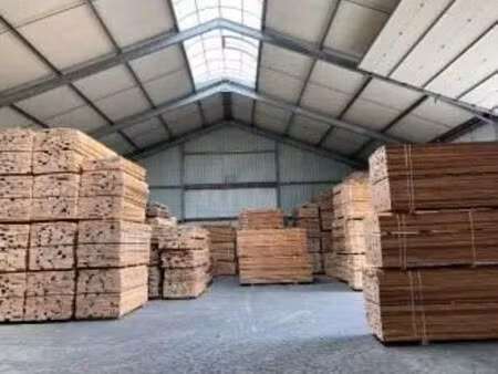 vente local d'activités 5 100 m²