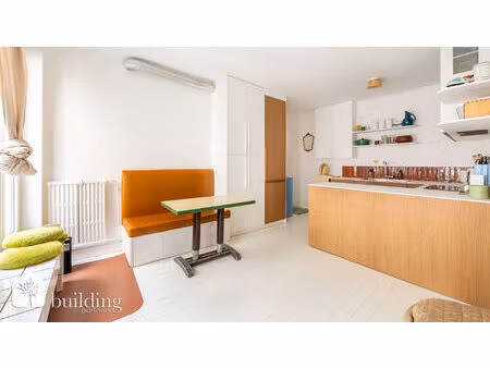 paris 18e - appartement duplex 3 pièces de 55 52 m²