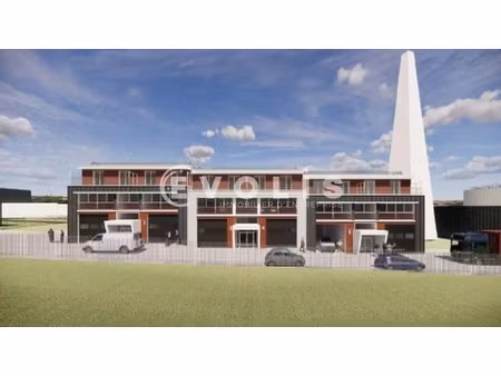 location bureaux 250 m² à 3 369 m²