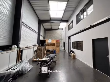 location bureaux 230 m²