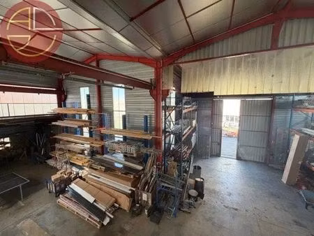 location entrepôt 650 m²