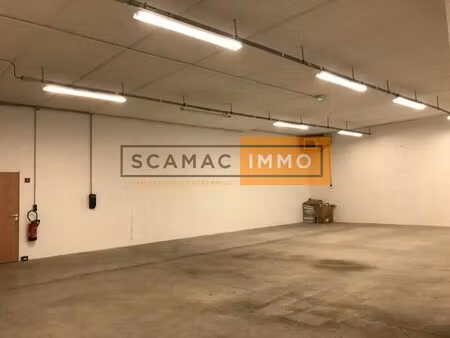 location entrepôt cergy 95000 414m²
