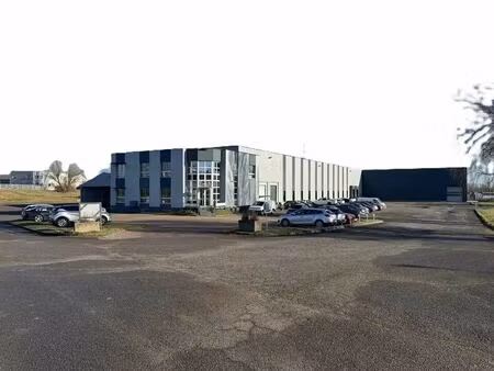 vente entrepôt 4 412 m²