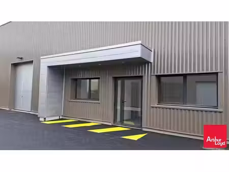 location local d’activités la chapelle-saint-aubin 72650 300m²