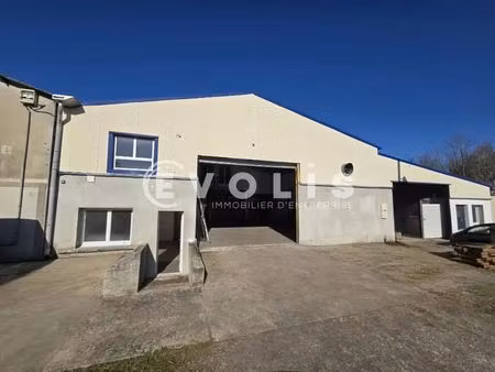 location local d'activités 260 m²