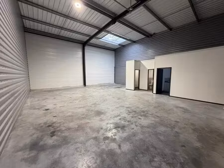 location local d’activités audenge 33980 150m²