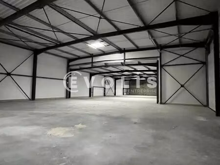 location local d’activités bassens 33530 1010m²