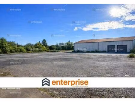 vente local d'activités 700 m²