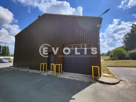 location local d'activités 70 m² à 190 m²