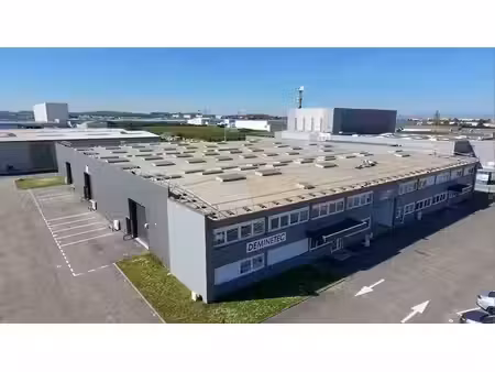 location local d’activités 237m² à 1139m²