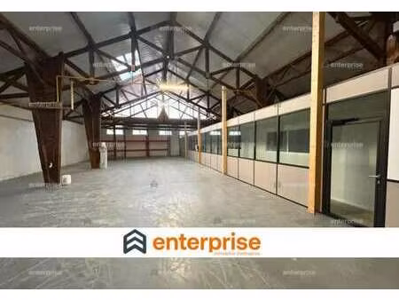 vente local d'activités 418 m²