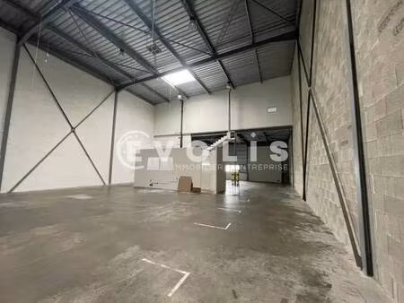 location local d’activités saint jean d illac 33127 494m²