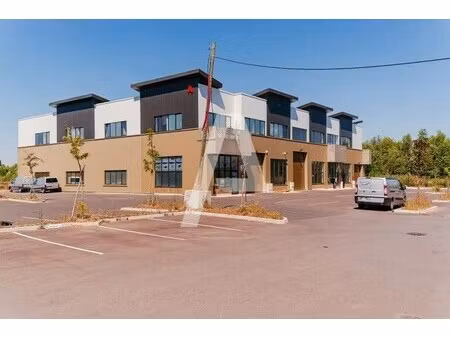 vente local d’activités saint pierre du perray 91280 452m²